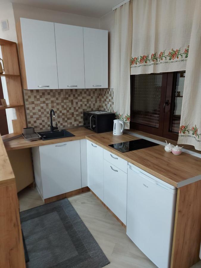 Stiv Apartmani Lukovo Eksteriør billede